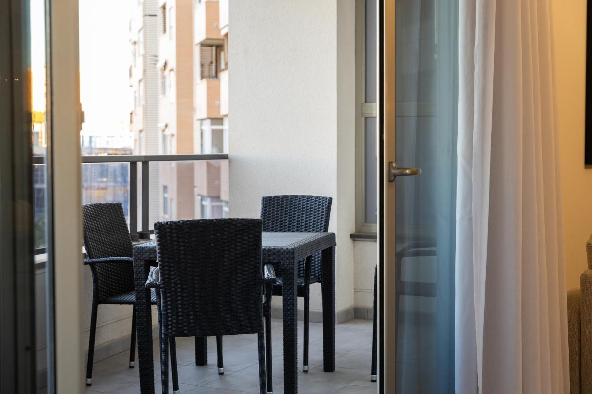 Guillman Suites Alicante Exterior foto
